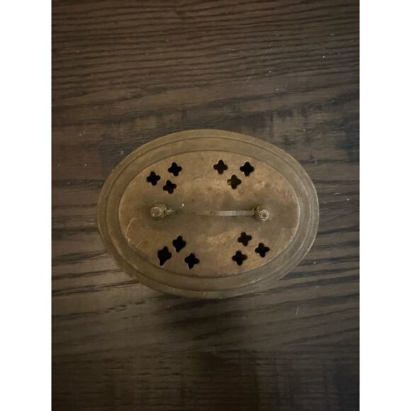 Vintage Brass Cricket Box - Picture 2 of 7